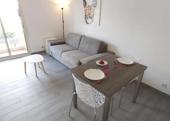 Studio Cosy Proche Carlone, Balcon